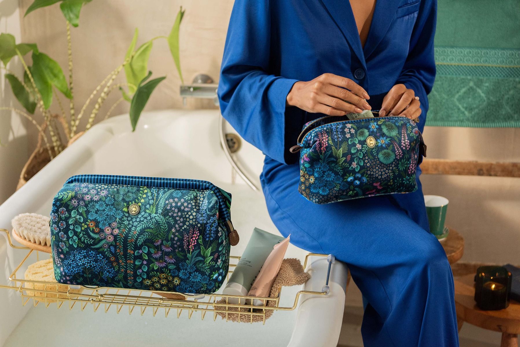 Cooper Pochette à Cosmétiques Moyenne Querida Bleu Foncé